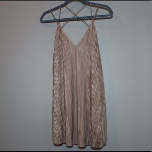 Tobi blush silky shift dress